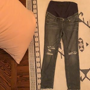 & Denim distressed *Maternity jeans* with belly band